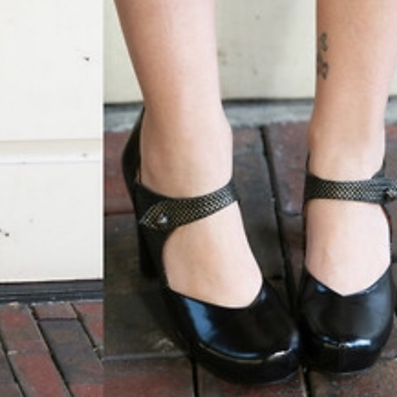 JEFFREY CAMPBELL Lavina High-Heel Mary Jane - 7.5 - Picture 2 of 6